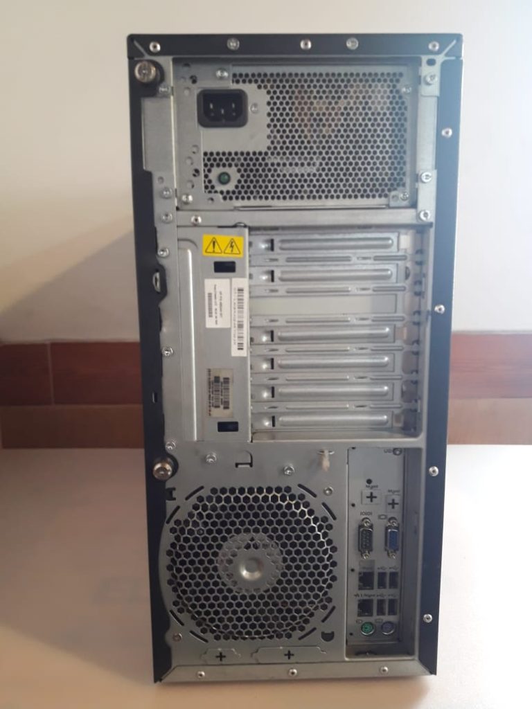 Hp ml150 g6 не включается