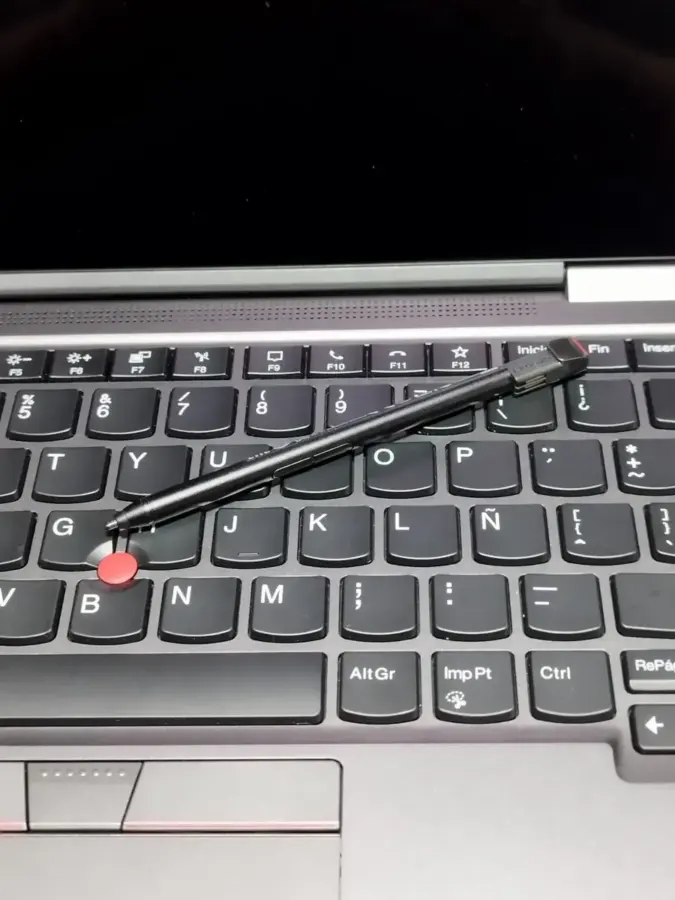 Lenovo Thinkpad X1 Yoga G5, 2 En 1 Touch I7 16gb 256nvme Negro - Imagen 4